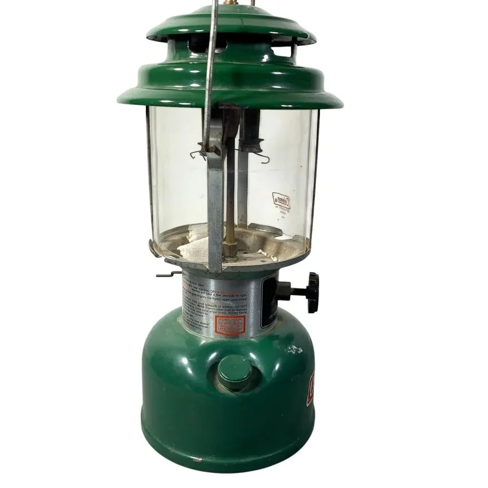 Vintage Coleman Lantern Dated 5 1977 USA Green